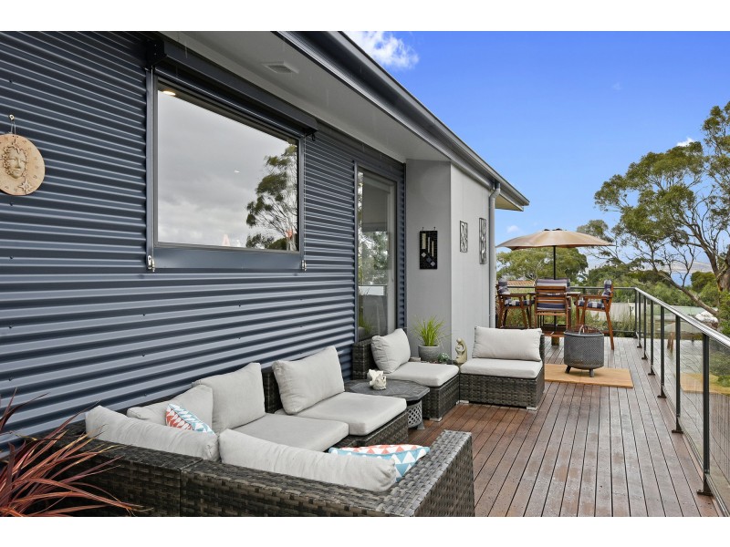 6 Eastaugh Street, Dodges Ferry TAS 7173