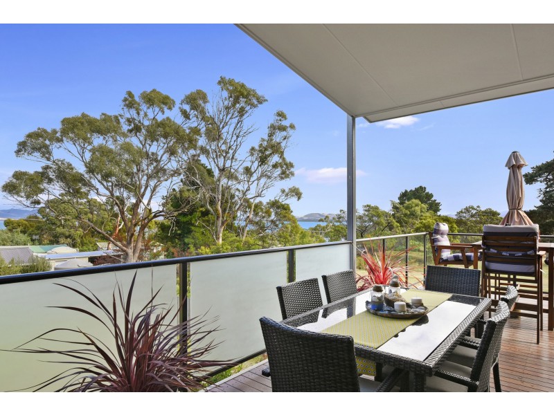 6 Eastaugh Street, Dodges Ferry TAS 7173