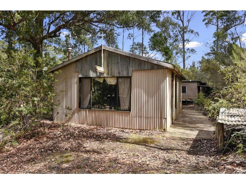 160 Old Jetty Road, Eaglehawk Neck TAS 7179