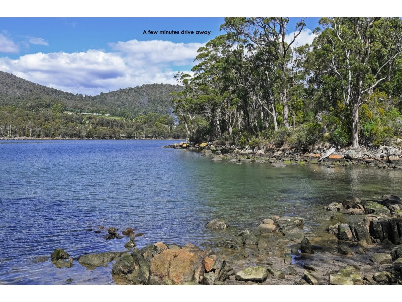 160 Old Jetty Road, Eaglehawk Neck TAS 7179
