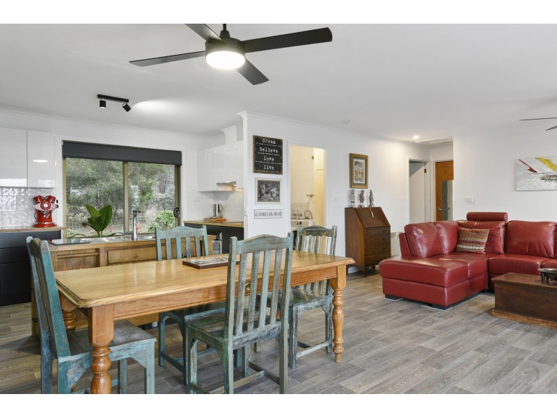 10 Susans Bay Road, Primrose Sands TAS 7173