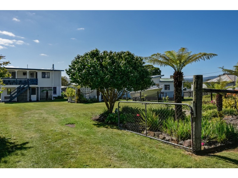 5 Abel Avenue, Port Arthur TAS 7182