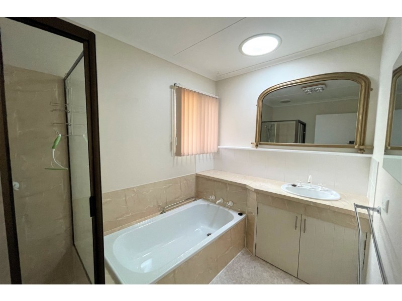 8 Midway Street, Midway Point TAS 7171