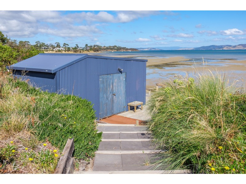 67 Rantons Road, Dodges Ferry TAS 7173