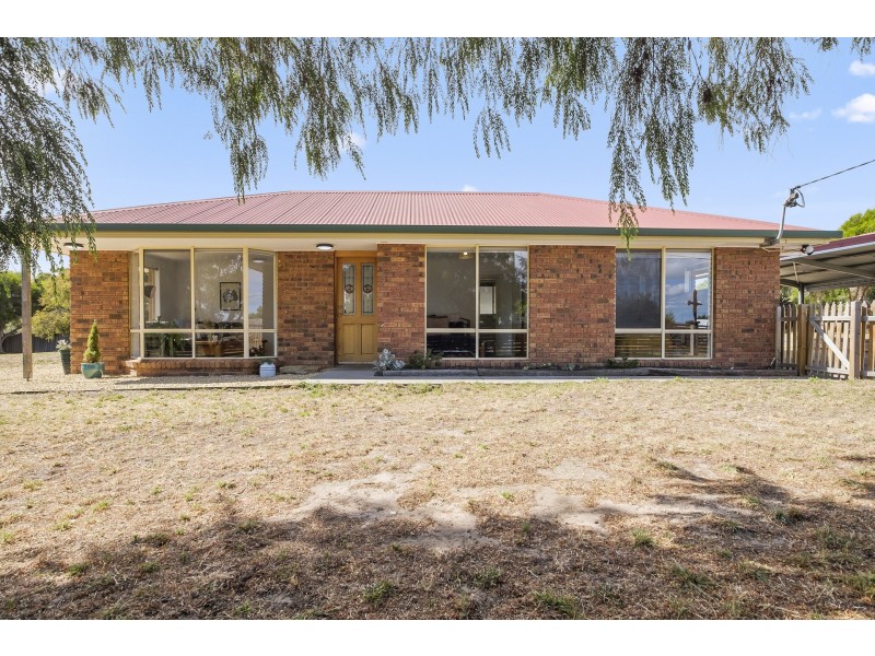 2 Riviera Drive, Carlton TAS 7173