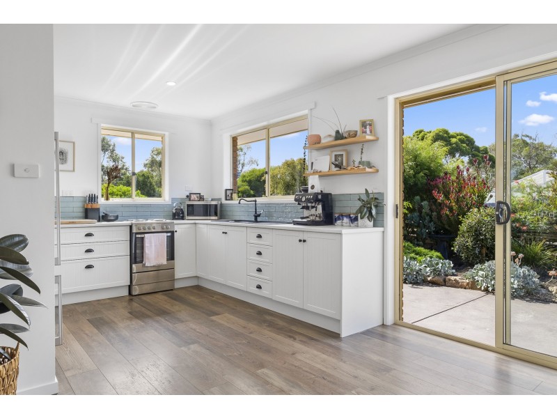 2 Riviera Drive, Carlton TAS 7173