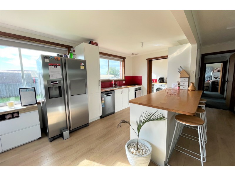 25 Hoffman Street, Midway Point TAS 7171