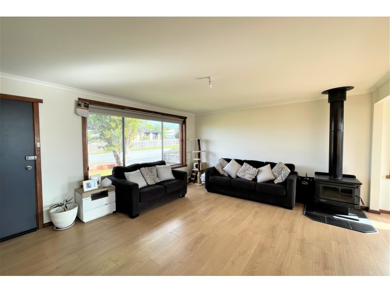 25 Hoffman Street, Midway Point TAS 7171