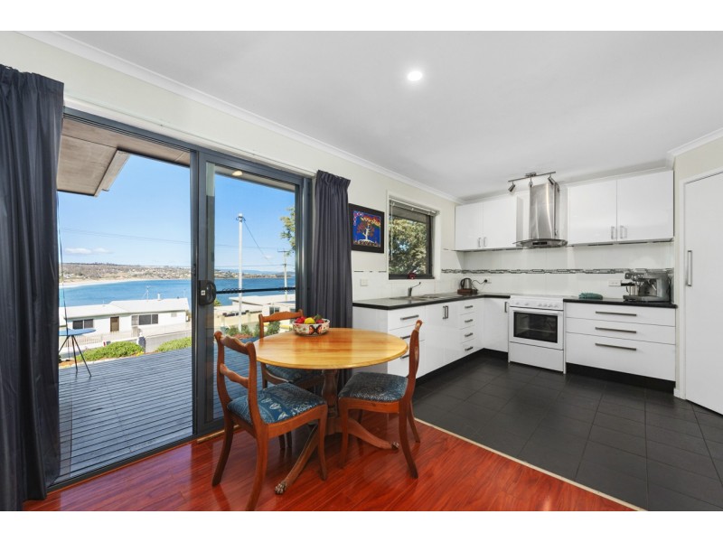 32 Carlton Bluff Road, Primrose Sands TAS 7173