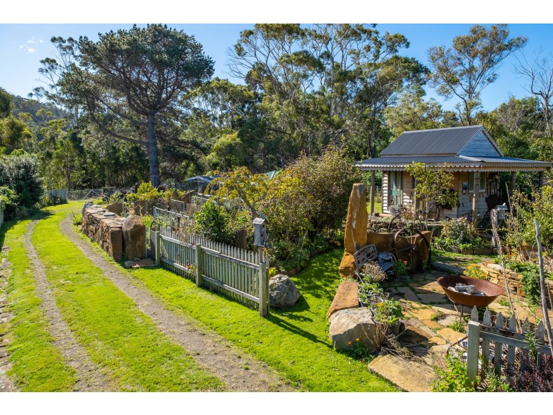 21 Nubeena Back Road, Nubeena TAS 7184