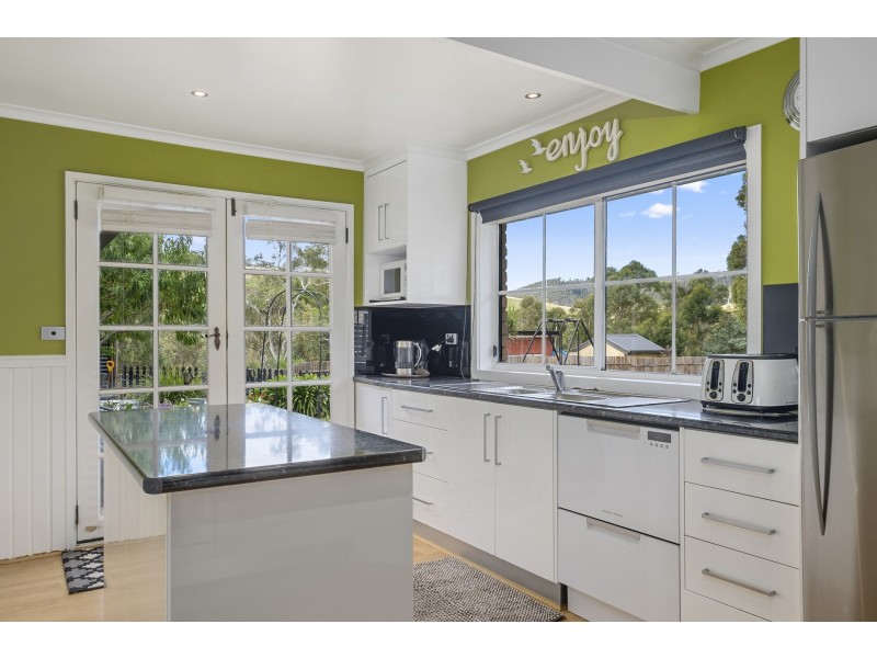 38 White Hill Road, Forcett TAS 7173