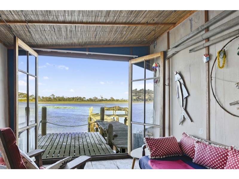 21 Erle Street, Carlton TAS 7173