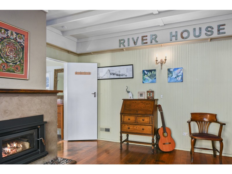 21 Erle Street, Carlton TAS 7173