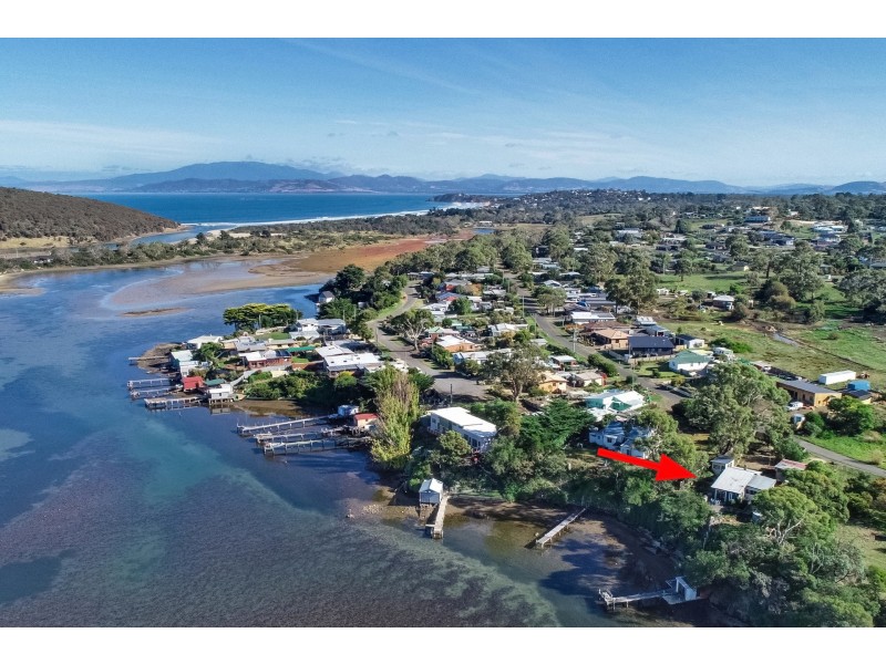 21 Erle Street, Carlton TAS 7173