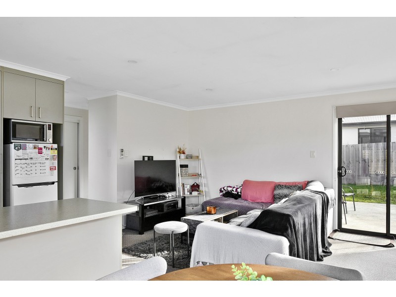 1/49 Mariah Crescent, Oakdowns TAS 7019