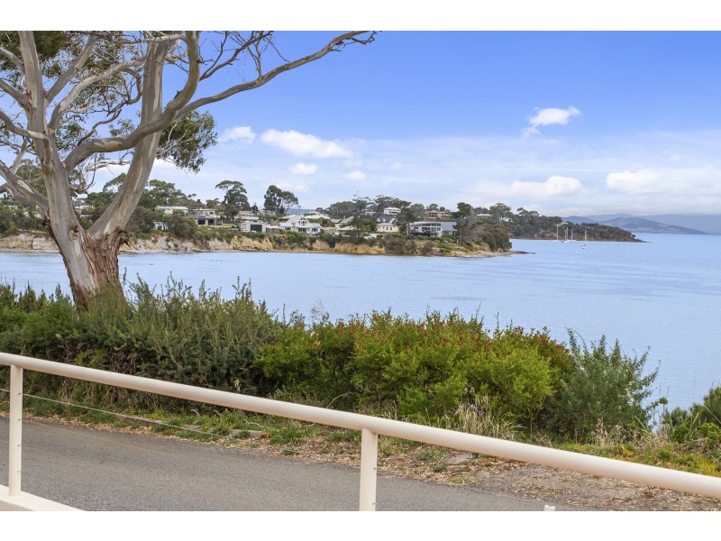 77 Rantons Road, Dodges Ferry TAS 7173