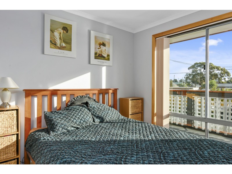 19 Pargonee Street, Dodges Ferry TAS 7173
