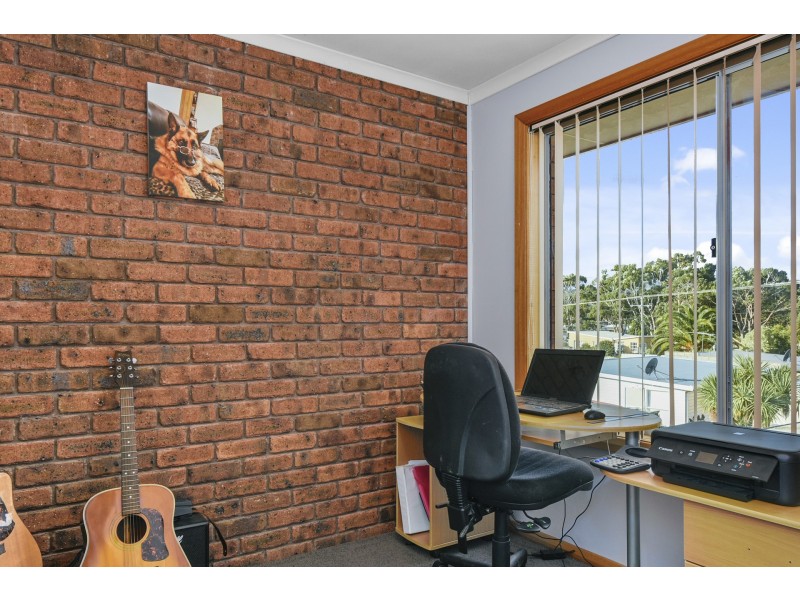 19 Pargonee Street, Dodges Ferry TAS 7173