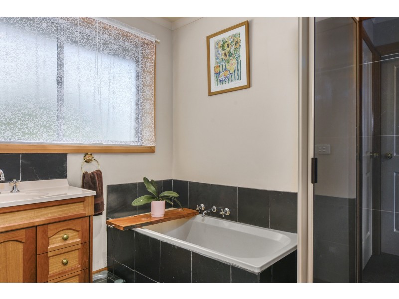 19 Pargonee Street, Dodges Ferry TAS 7173