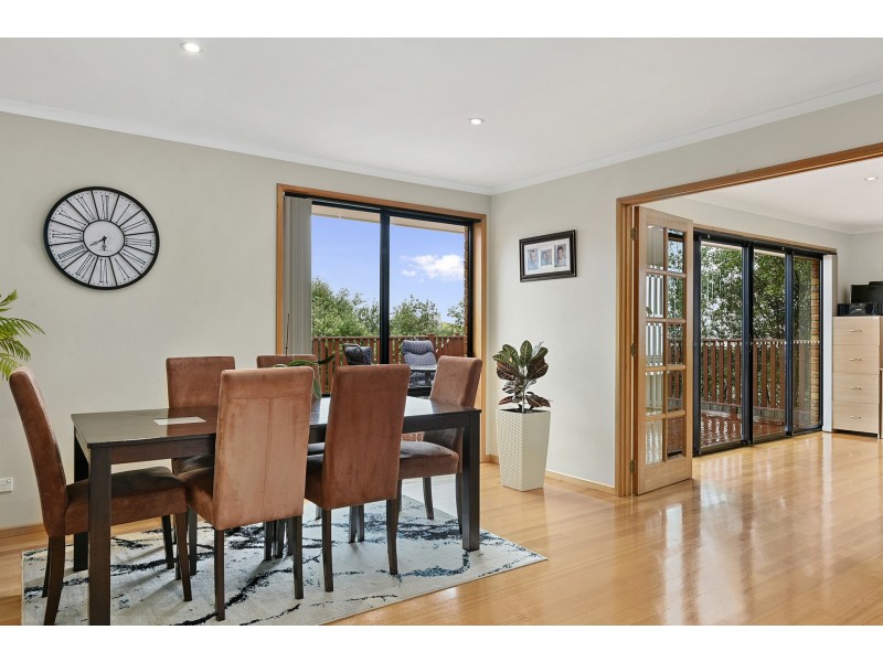 16 Caitlin Court, Midway Point TAS 7171