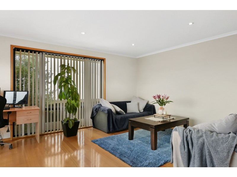 16 Caitlin Court, Midway Point TAS 7171