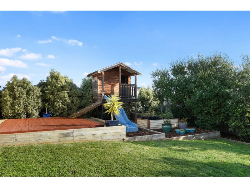 16 Caitlin Court, Midway Point TAS 7171