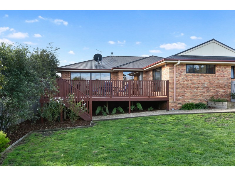 16 Caitlin Court, Midway Point TAS 7171