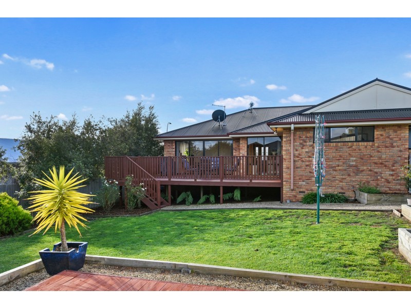 16 Caitlin Court, Midway Point TAS 7171