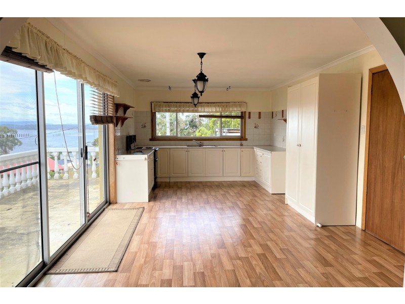 14 Kookaburra Street, Primrose Sands TAS 7173