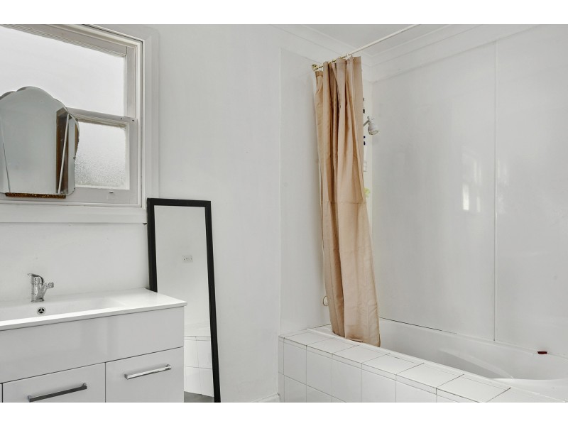 7 Oak Street, Primrose Sands TAS 7173