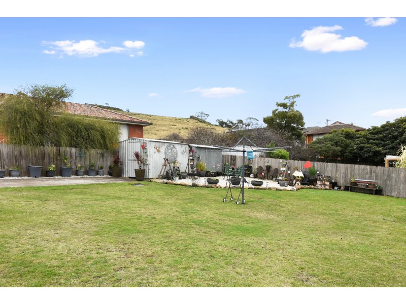 2 Vicary Place, Rokeby TAS 7019