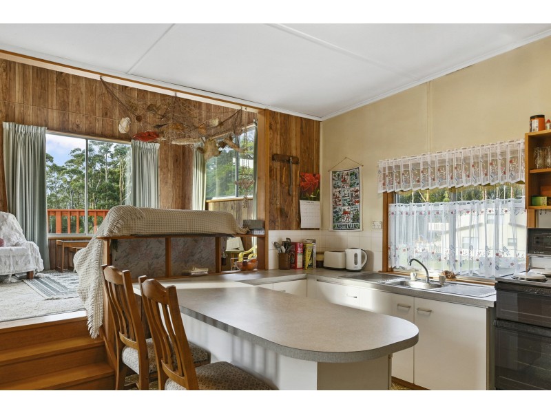 324 Blowhole Road, Eaglehawk Neck TAS 7179