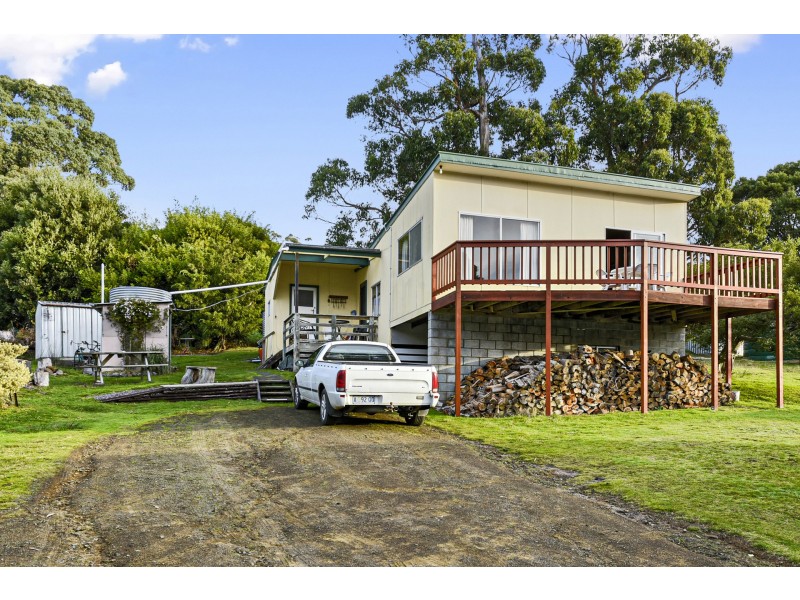 324 Blowhole Road, Eaglehawk Neck TAS 7179