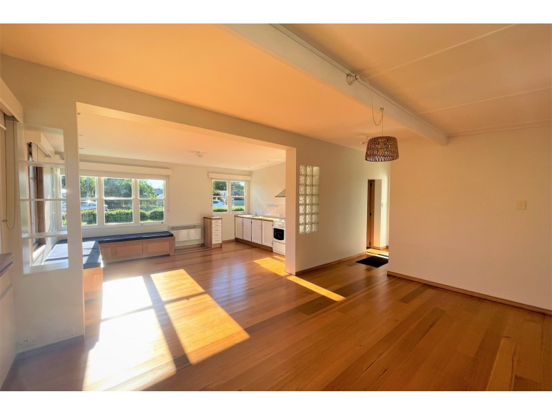 14 Seventh Avenue, Dodges Ferry TAS 7173