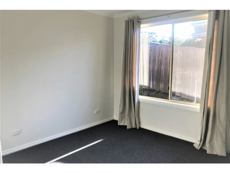 2/50 Charles Street, Orford TAS 7190
