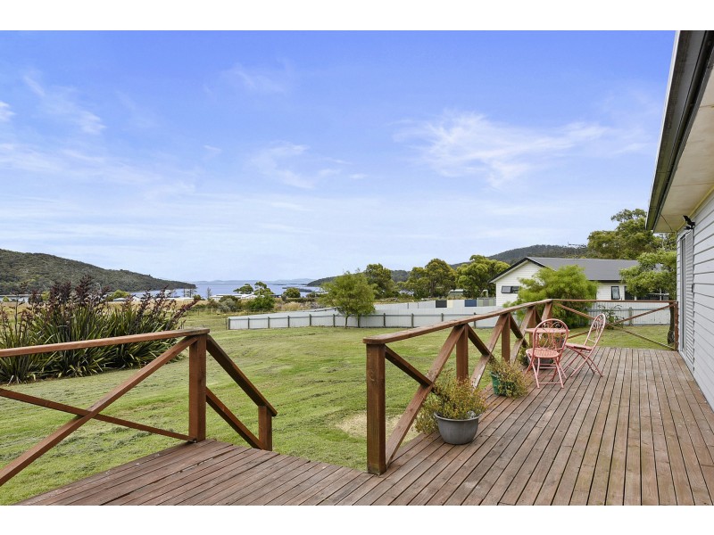 7 Roaring Beach Road, Nubeena TAS 7184