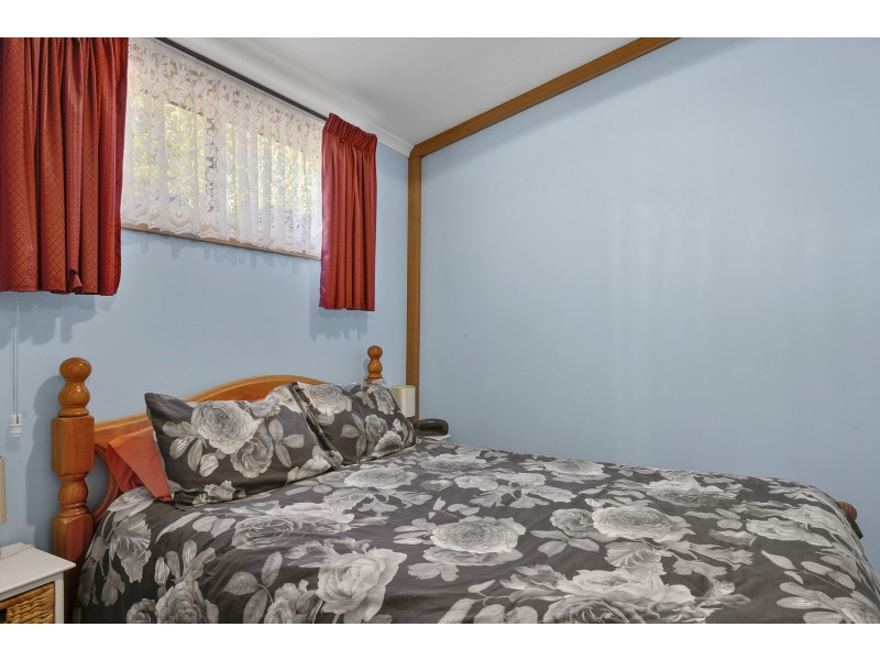 16 Lily Street, White Beach TAS 7184