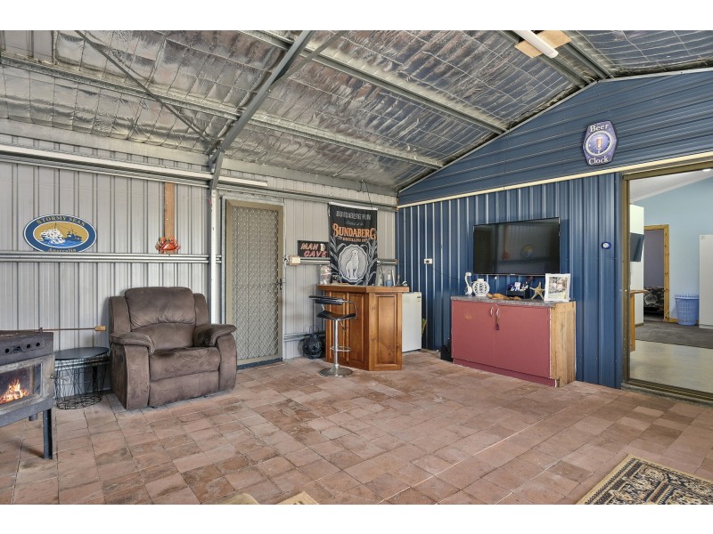 16 Lily Street, White Beach TAS 7184