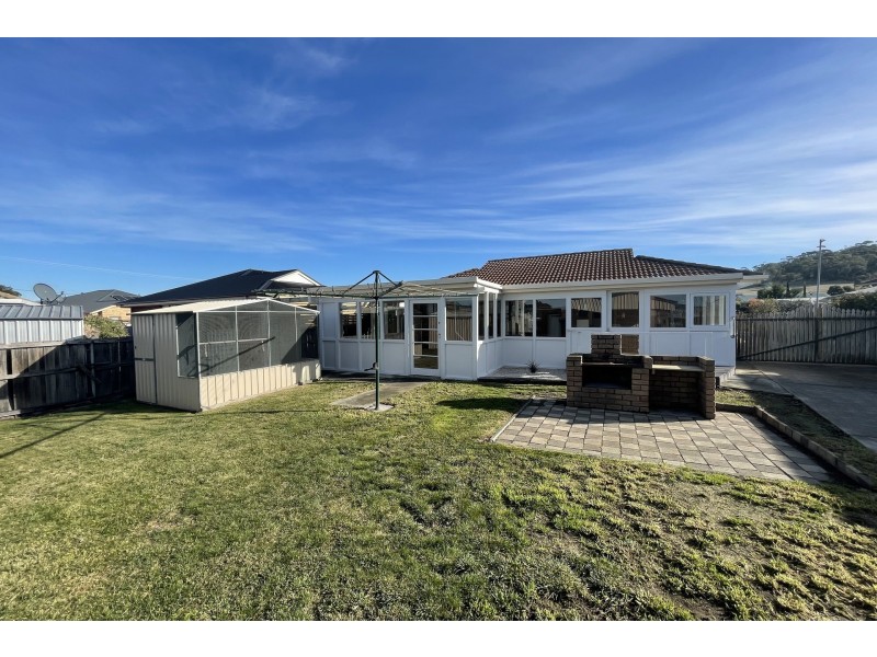 9 Devenish Drive, Sorell TAS 7172