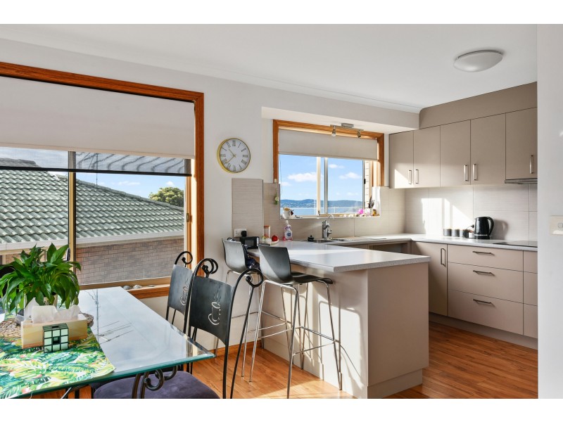 43 First Avenue, Midway Point TAS 7171