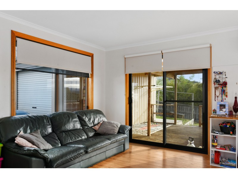 43 First Avenue, Midway Point TAS 7171