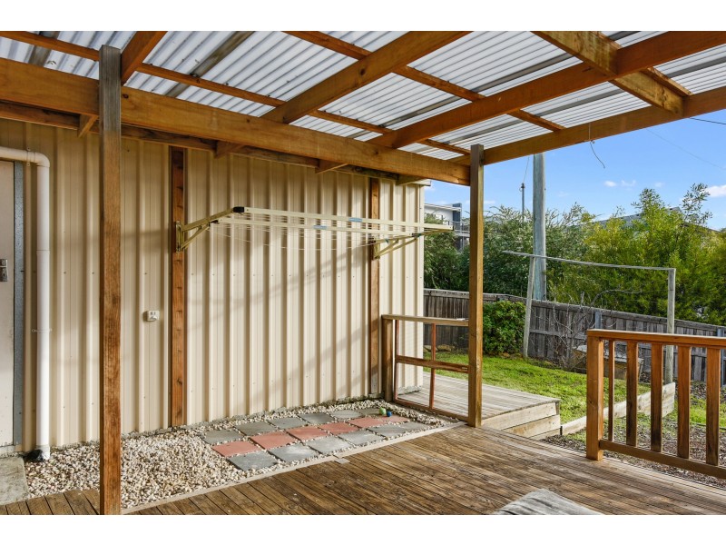 43 First Avenue, Midway Point TAS 7171