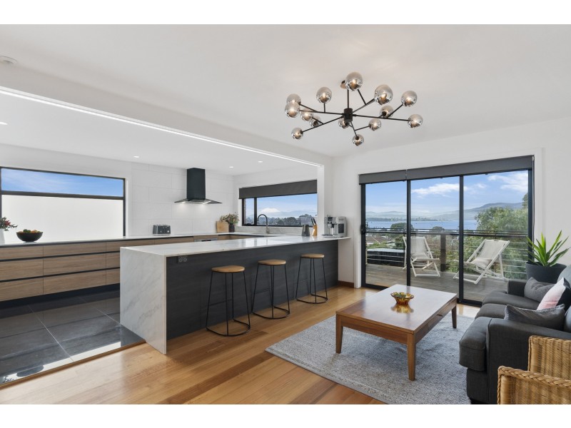 6 Mitchell Avenue, Rosetta TAS 7010