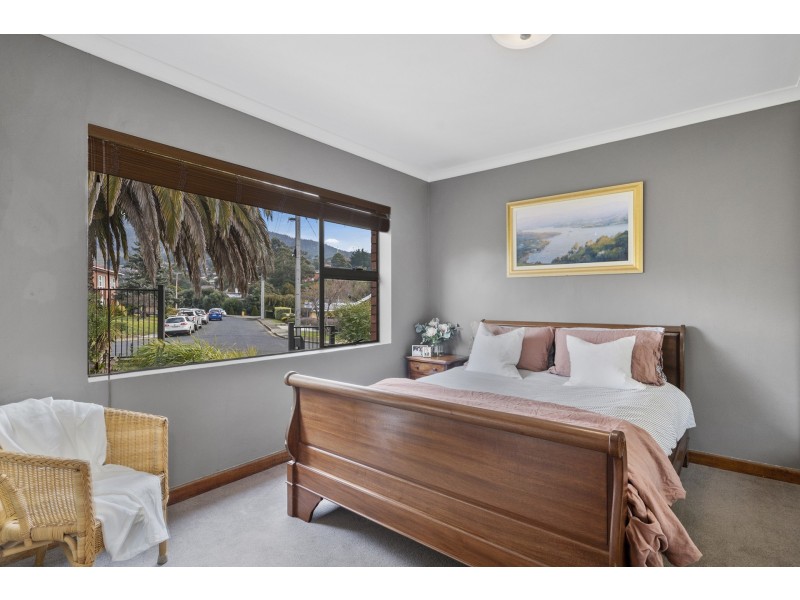 6 Mitchell Avenue, Rosetta TAS 7010