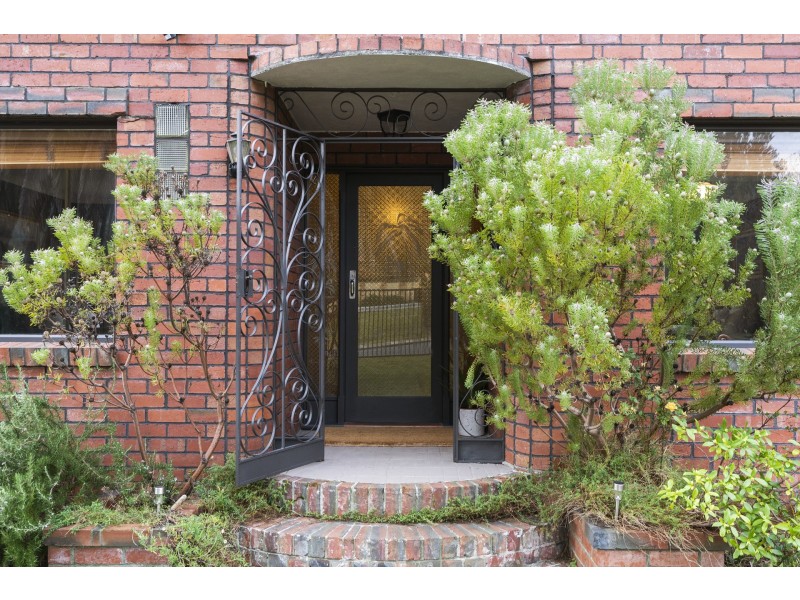 6 Mitchell Avenue, Rosetta TAS 7010