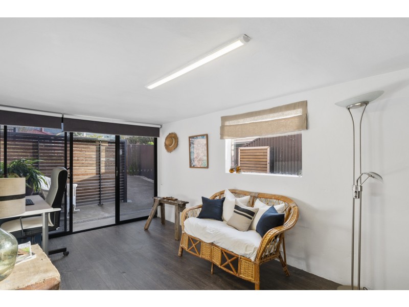 6 Mitchell Avenue, Rosetta TAS 7010
