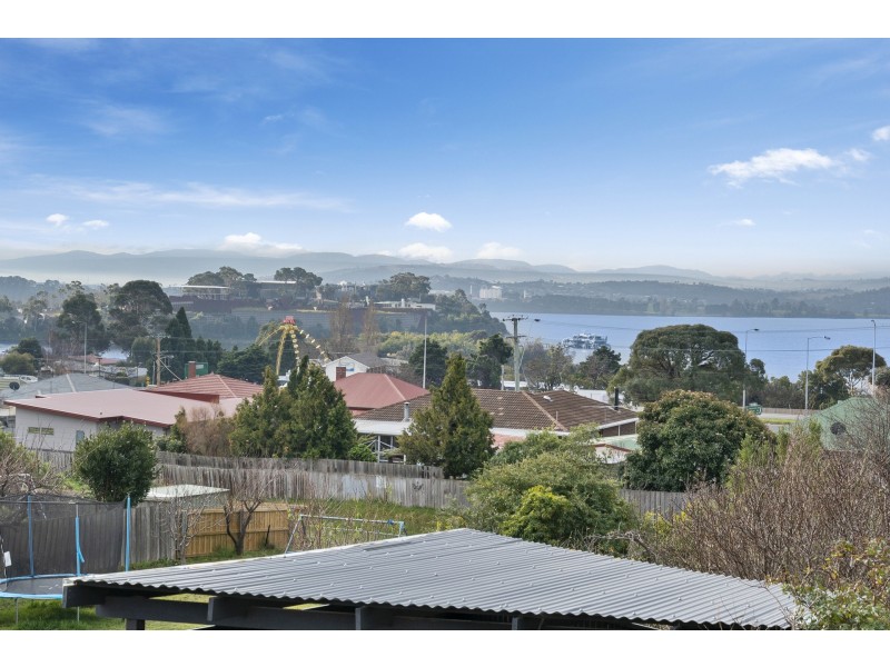 6 Mitchell Avenue, Rosetta TAS 7010