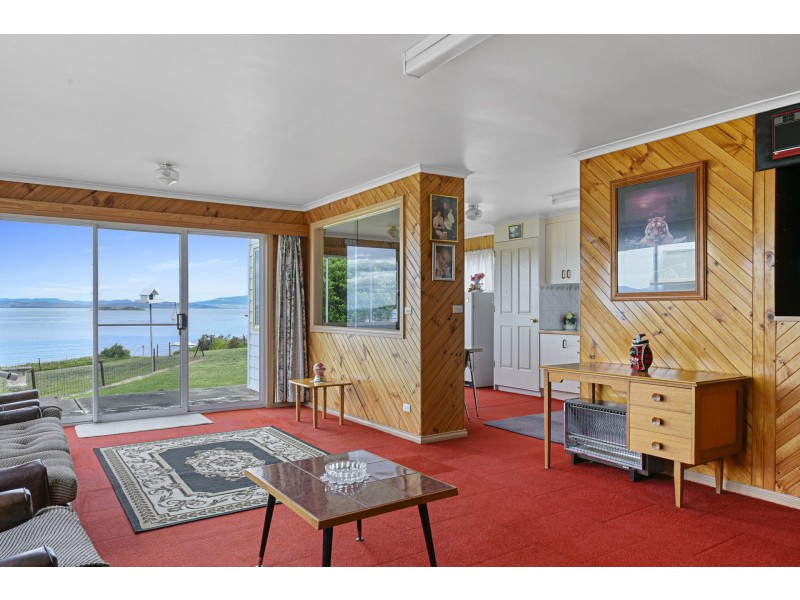 1 Gypsy Place, Primrose Sands TAS 7173