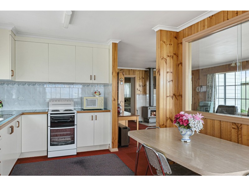 1 Gypsy Place, Primrose Sands TAS 7173