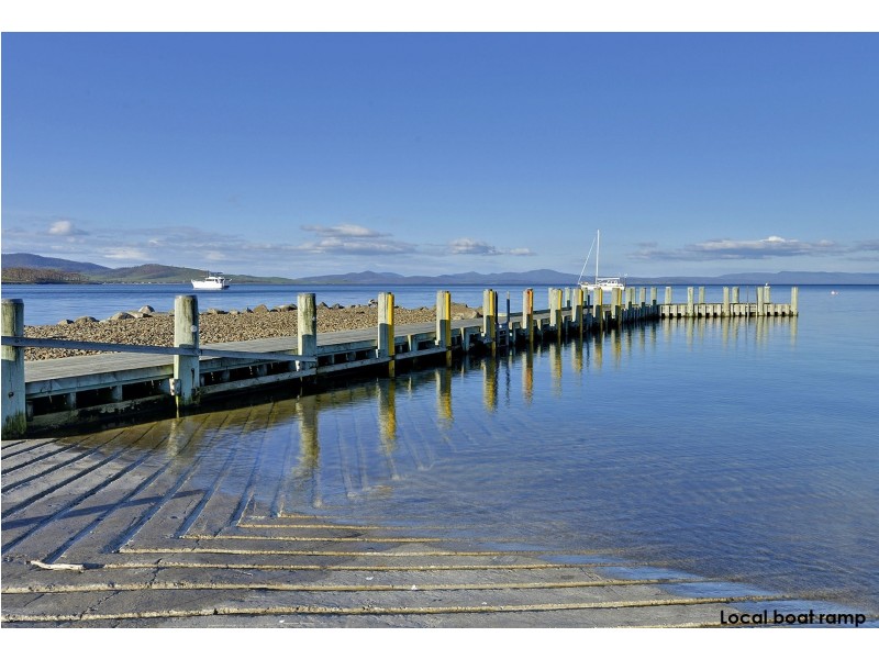 1 Gypsy Place, Primrose Sands TAS 7173